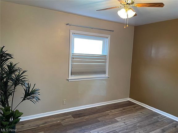 5th image of 1550 Seminola Ave