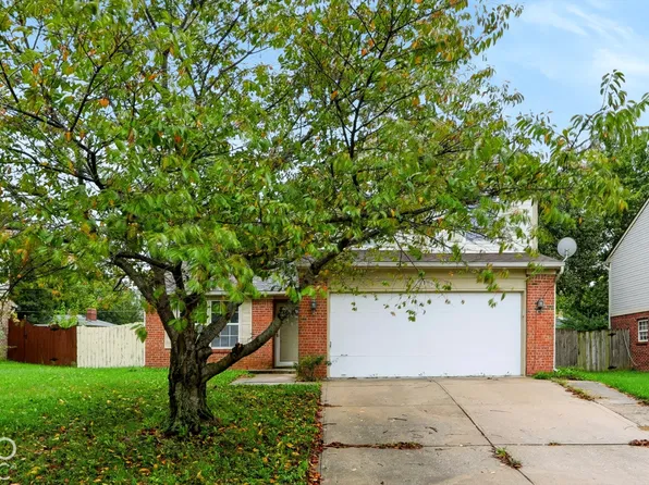 4001 Maple Manor Dr, Indianapolis, IN 46237
