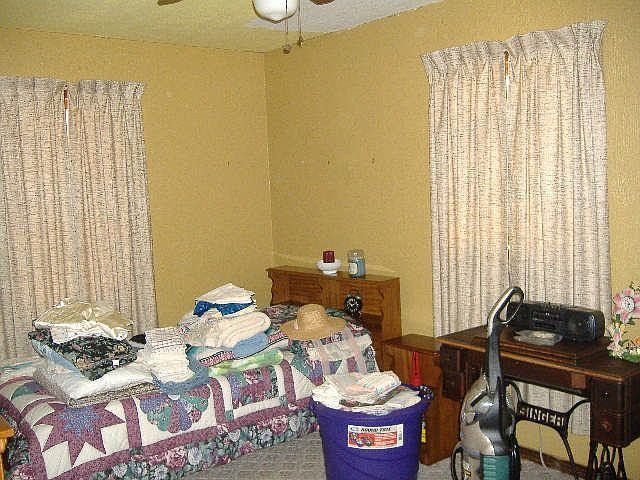 2nd image of 121 Lynn Dr