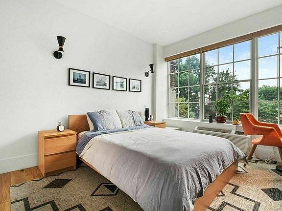 4th image of 410 Nostrand Ave #3B