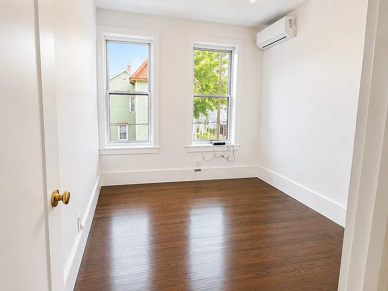 1149 Nostrand Ave #3 — Photo 4