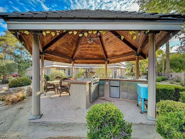 7258 Loma Alta Cir #0 — Photo 48