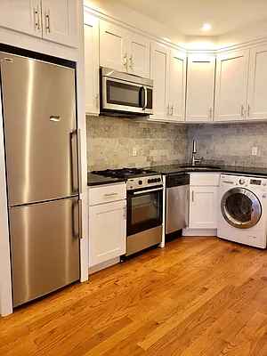 Rented by Elmekies Equities | media 10