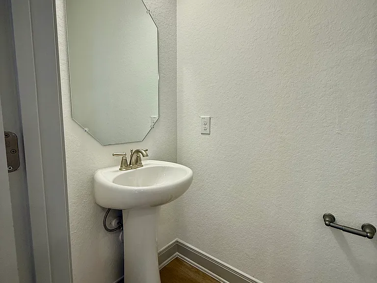 7517 Briarwood Pass #102 — Photo 10