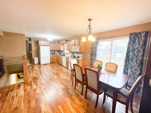 522 Connecticut Ave, Adrian, MN 56110