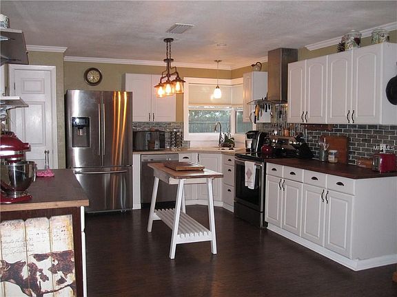 4th image of 1550 Budleigh St