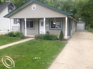 7215 Cherokee St, Taylor, MI 48180