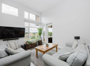 875 Gibsons Way #404, Gibsons, BC V0N 1V8