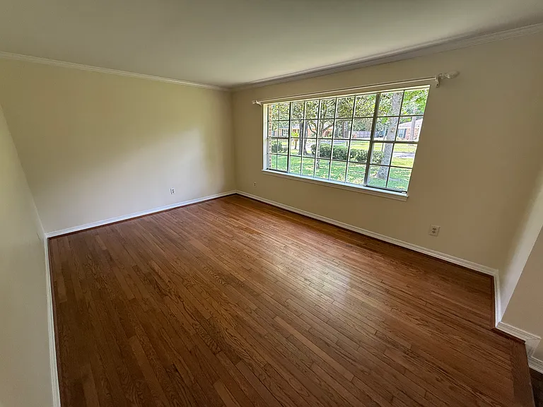 3512 Shadowwood Ct — Photo 32