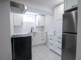 161 Louth St #3, Saint Catharines, ON L2S 2R4