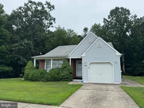 574 Barbados Dr, Williamstown, NJ 08094
