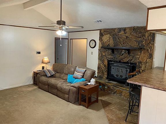 3rd image of 1511 Hillwood Dr