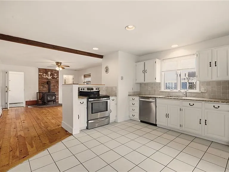38 Harrison Ave #1 — Photo 11