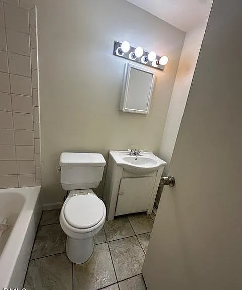1718 Lamb Ave — Photo 9