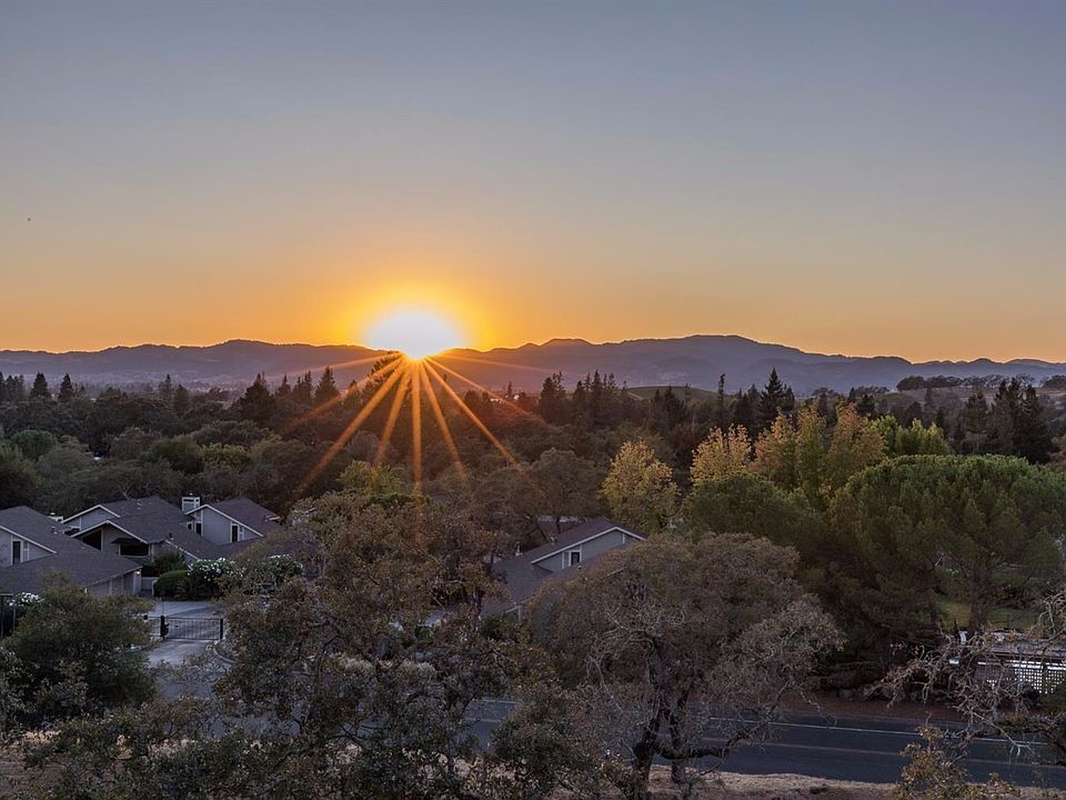 1161 Castle Oaks Dr, Napa, CA 94558 Zillow