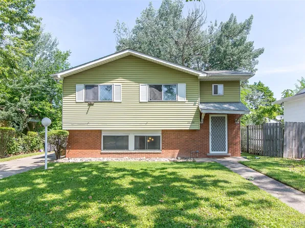 29456 Edward Dr, Inkster, MI 48141
