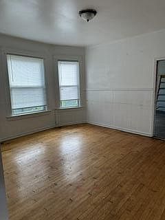 3rd image of 3005 N 40th STREET