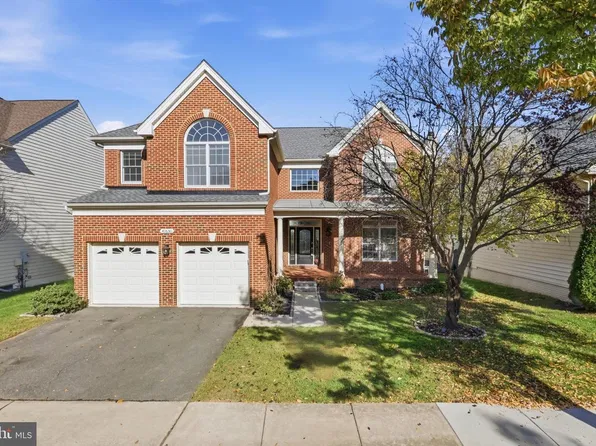 42650 Nations St, Chantilly, VA 20152