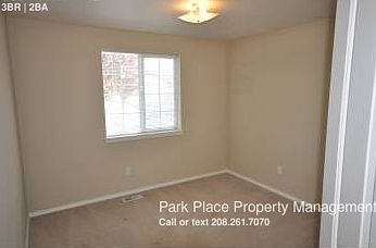 5th image of 9391 W Wakefield Ct