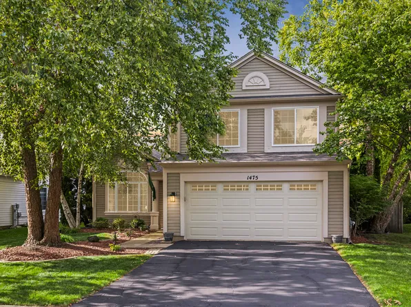 1475 E Braymore Cir, Naperville, IL 60564