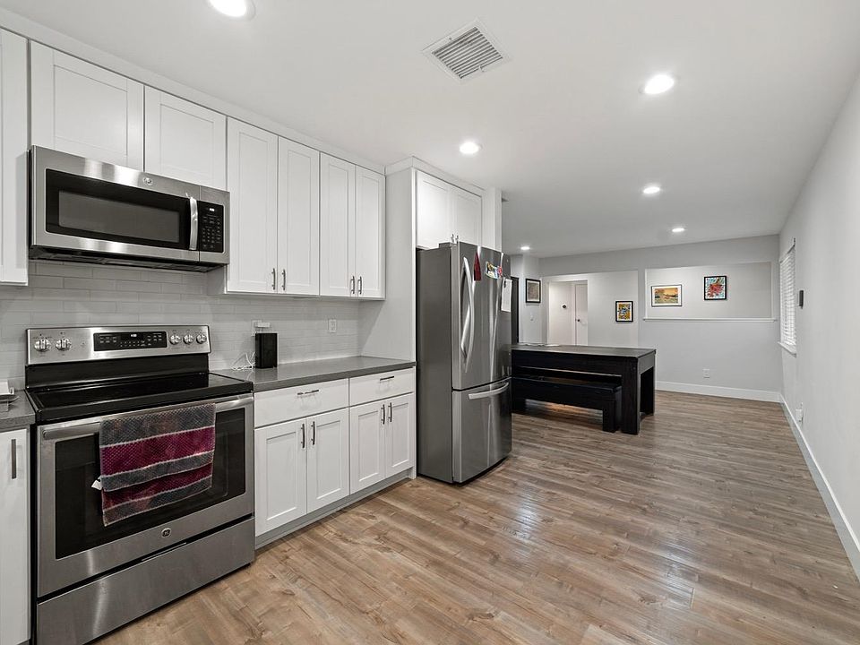 1st image of 7536 Almondwood Ave