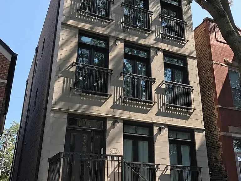 3123 S Wells St #B — Photo 1