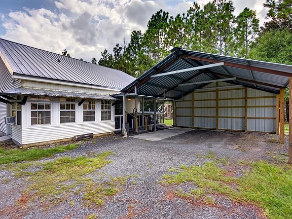 5th image of 635 Southside Dr