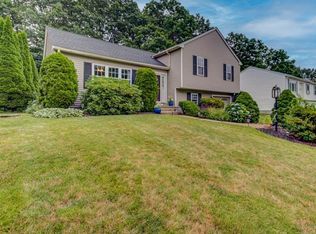 53 Santoro Rd, Worcester, MA 01606
