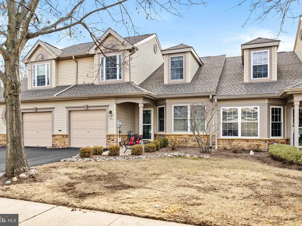 26 Brecht Rd, Hamilton, NJ 08690