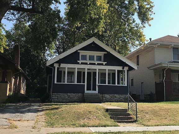 2nd image of 5719 Forest Ave