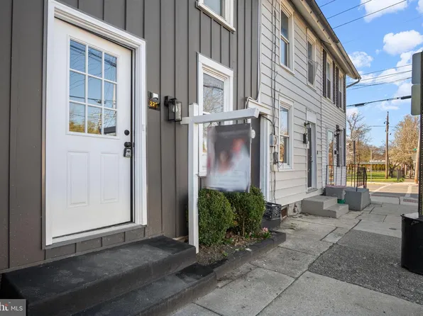 226 N Pitt St, Carlisle, PA 17013