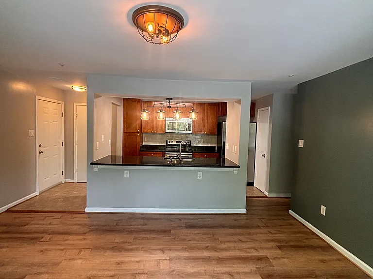 14201 Wolf Creek Pl #6 — Photo 5