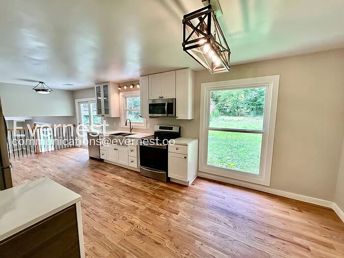 195 Jade Cove Dr — Photo 5