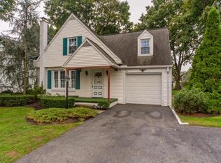 480 E Main St, Leola, PA