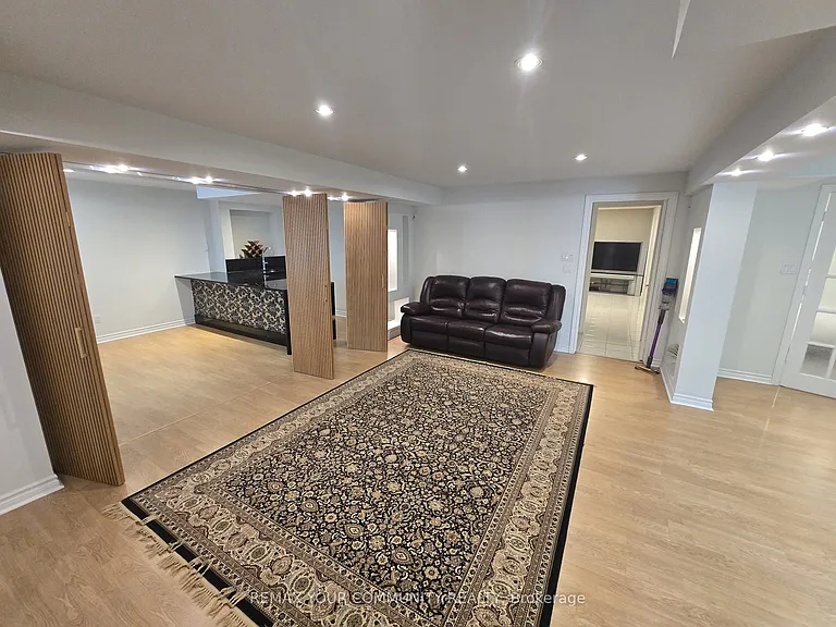 21 Addison St #BASEMENT — Photo 5