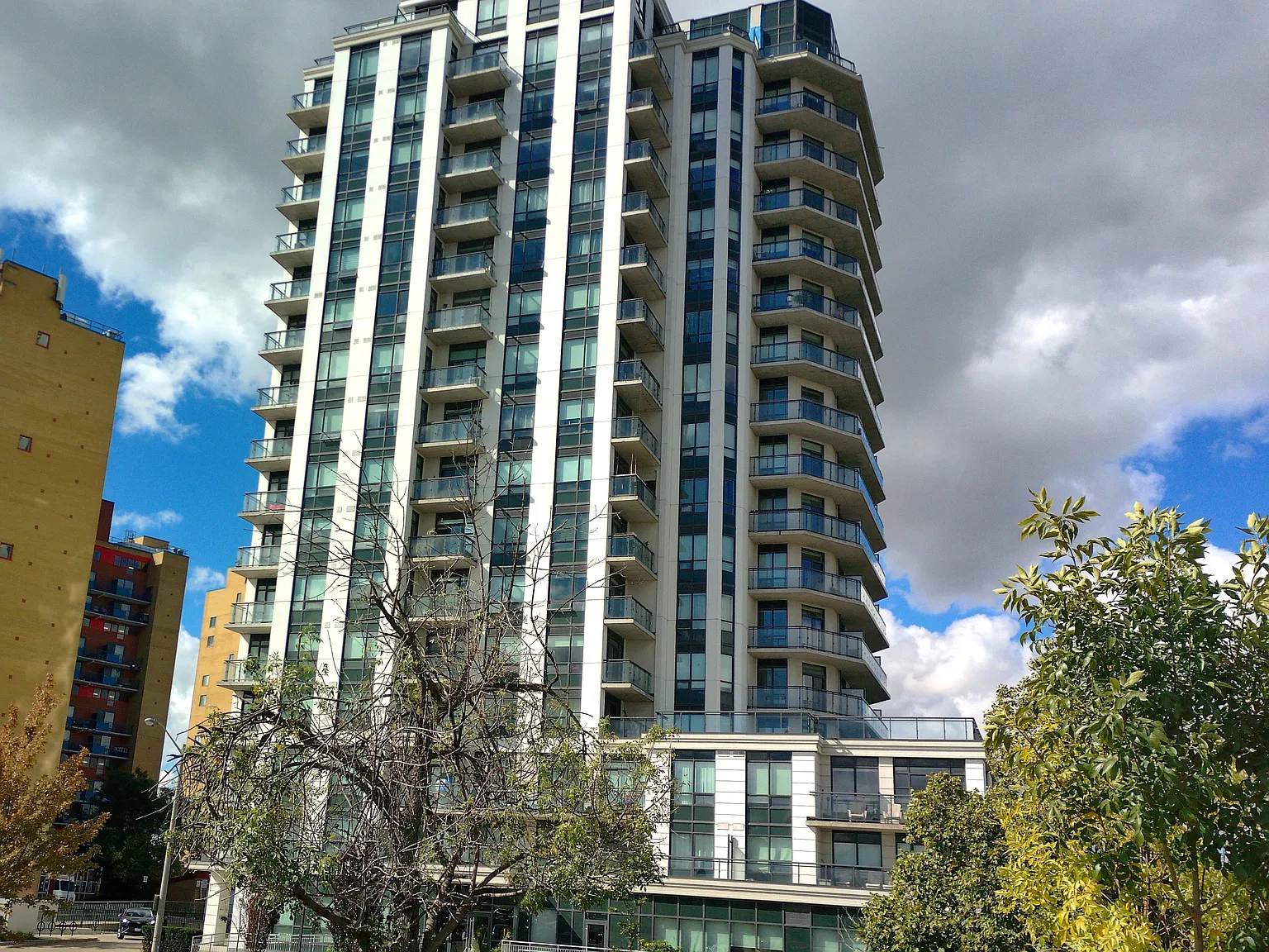 2 bed, $2,199 — Photo 2