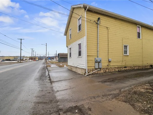 719 S Mill St, New Castle, PA 16101