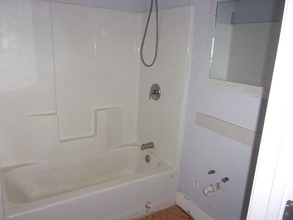 5th image of 517 S Haugh Ave
