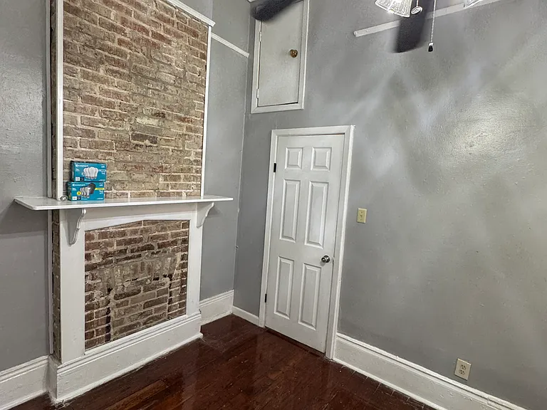 2221 N Prieur St — Photo 38