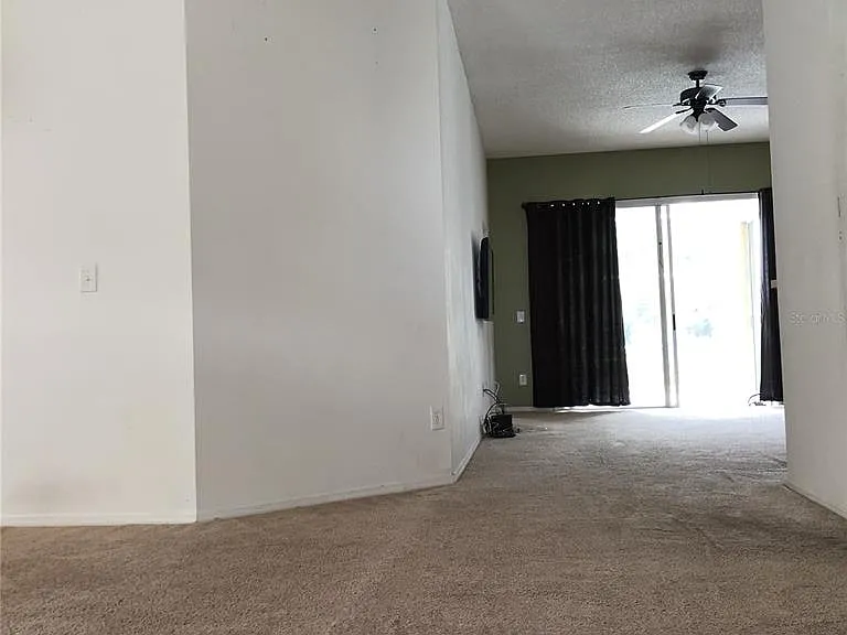 2673 Chatham Cir — Photo 15