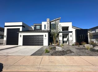 2944 S Woodrow Ln, Washington, UT 84780