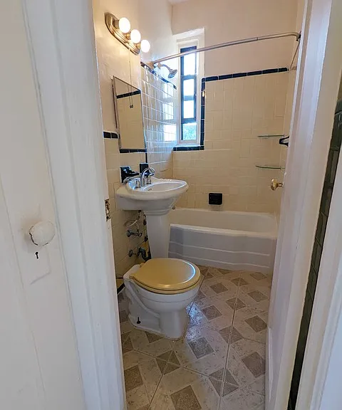 12 Bleecker St #2A — Photo 3