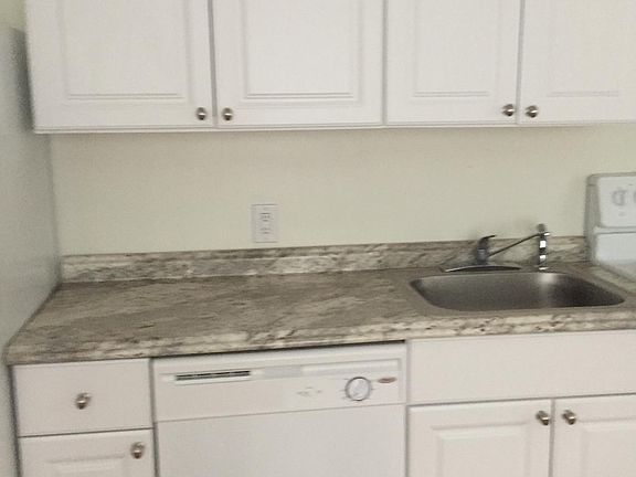 2nd image of 310 N Broome Ave