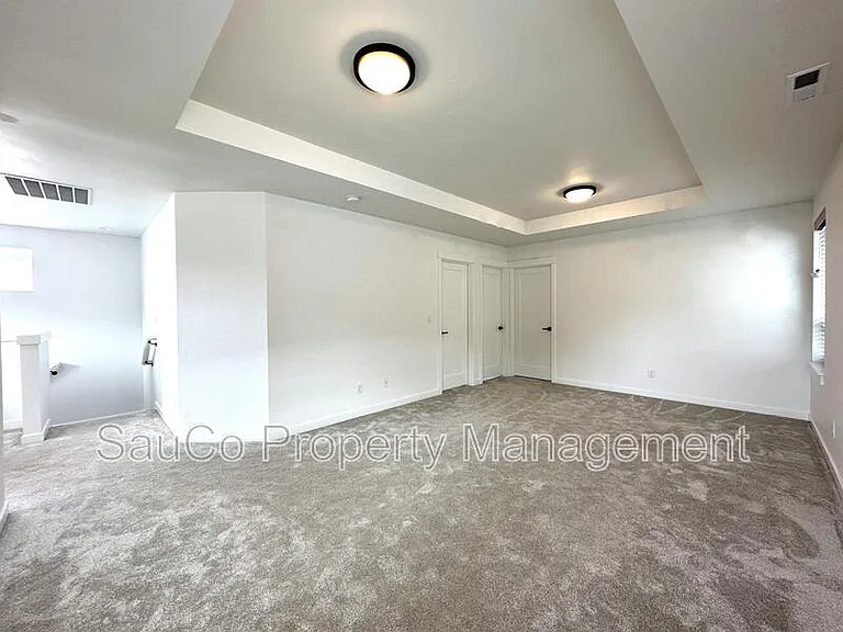 6442 SE Provence St — Photo 17