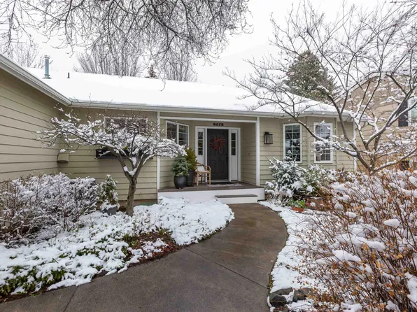 706 SE Ridgeview St, Pullman, WA 99163