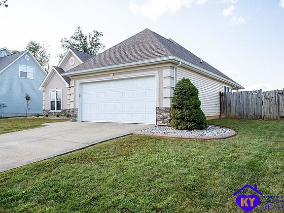 2nd image of 327 Vineland Place Dr