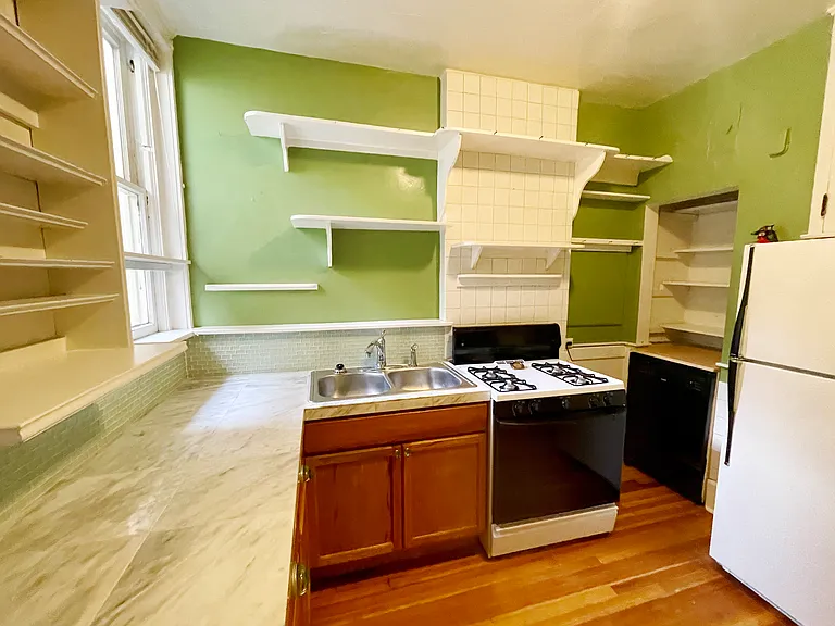 1400 N Detroit St #1 — Photo 6