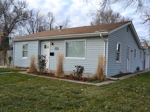 SE Front & Side yard