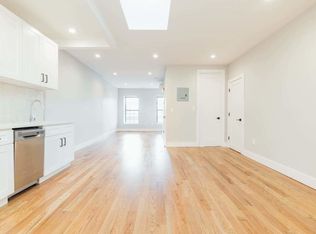 234A Vernon Ave #3, Brooklyn, NY 11206