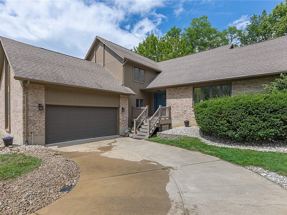 1st image of 1828 W Tamarron Ct